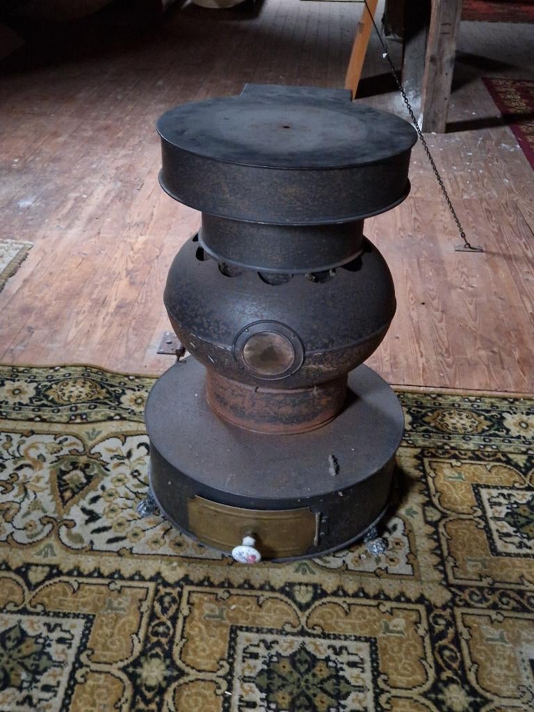 Authentieke potkachel, Ophalen, Gebruikt, Hout, Houtkachel