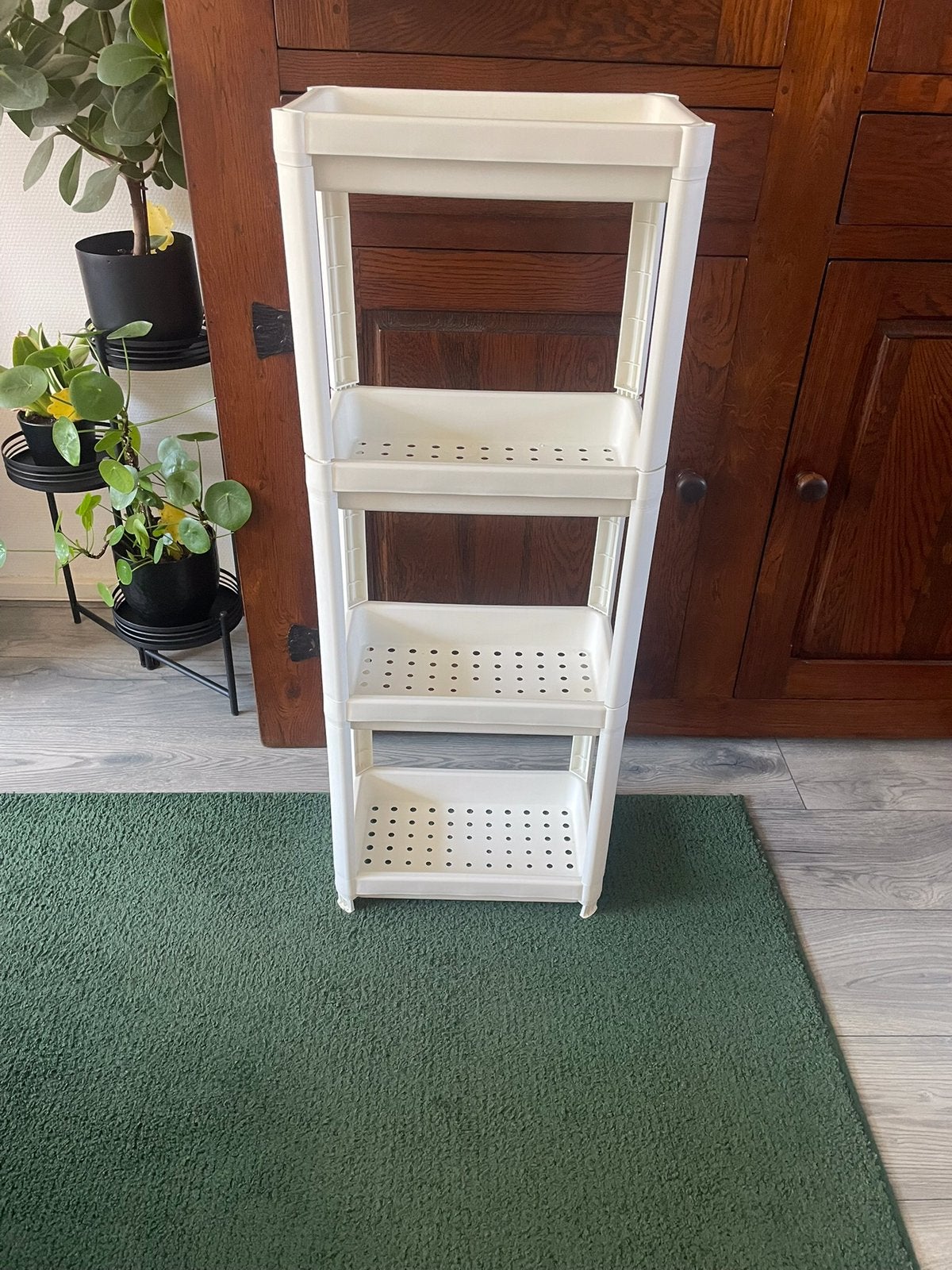 Mooi wit kunststof Keukenrekje/Voorraadrekje met 4 Mandjes, Huis en Inrichting, Ophalen, Overige typen, Kunststof, Zo goed als nieuw