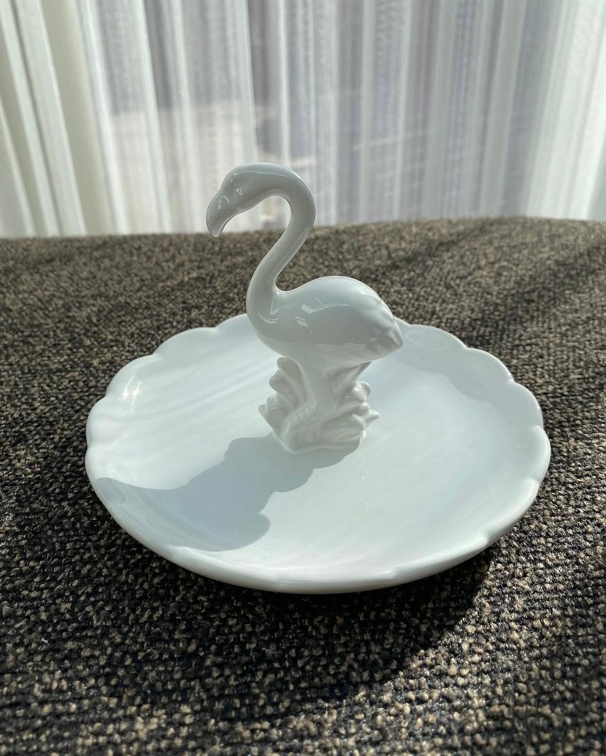 Wit schaaltje met flamingo, 15x12cm, Ophalen of Verzenden, Zo goed als nieuw, Wit, Steen/keramiek