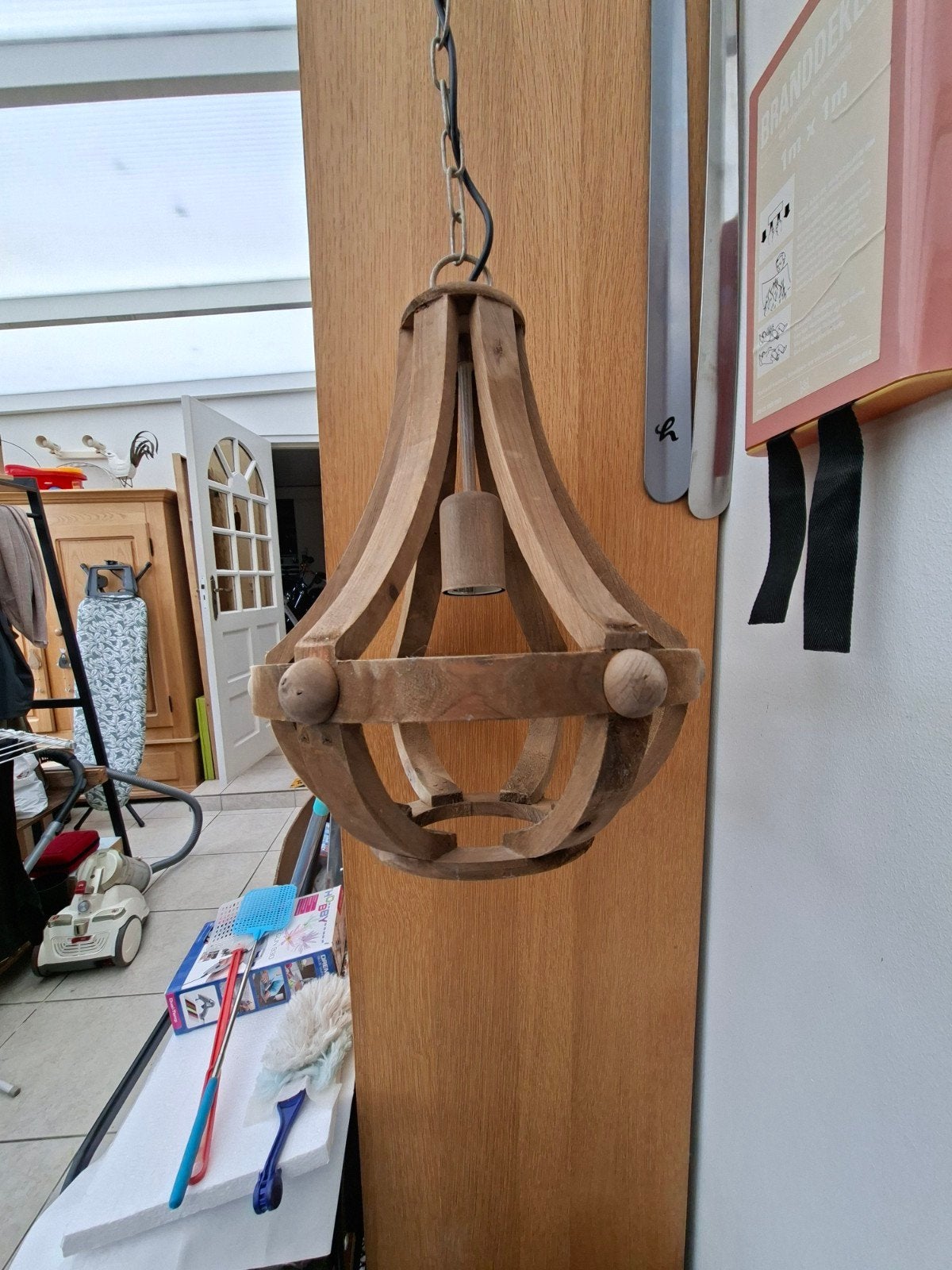 leuke houten lamp. totale lengte 85cm. Met schakels., Ophalen, Landelijk/ modern, E27 (groot), Zo goed als nieuw