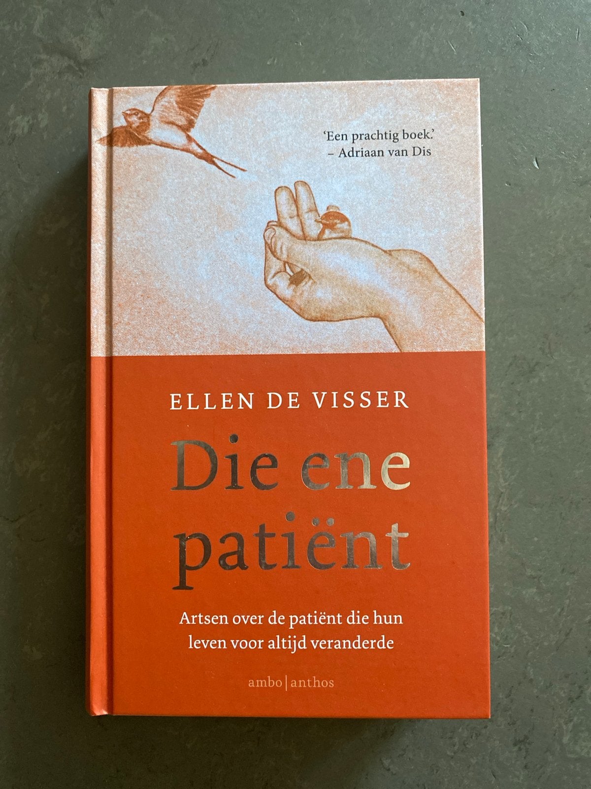 Die ene patiënt - Ellen de Visser (Zo goed als nieuw), Boeken, Ophalen of Verzenden, Zo goed als nieuw, Nederland