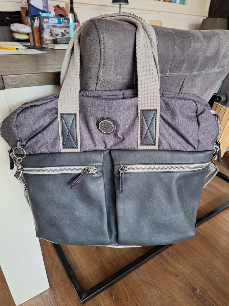 Kipling laptoptas werktas grijs, Gebruikt, 20 tot 30 cm, Minder dan 40 cm, Ophalen of Verzenden
