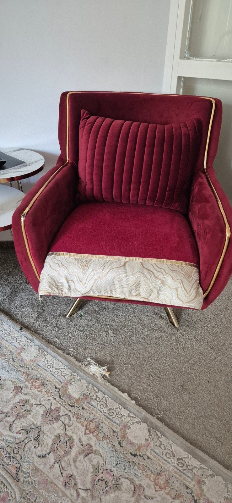 Luxe bankstel: 3-zitsbank en twee fauteuils (rood/beige), Huis en Inrichting, Ophalen, Overige materialen, Zo goed als nieuw, Rechte bank