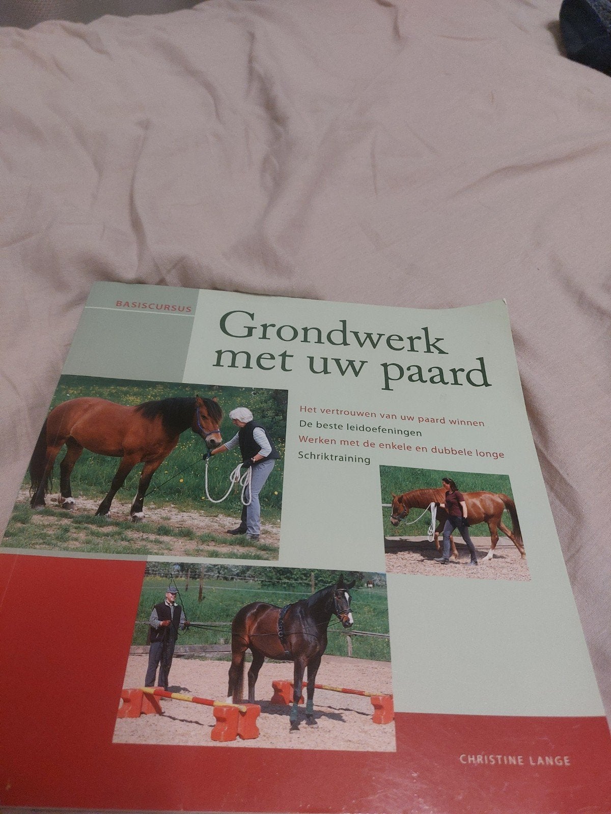 grondwerk met u paard boek, Boeken, Ophalen of Verzenden, Zo goed als nieuw, Paarden of Pony's
