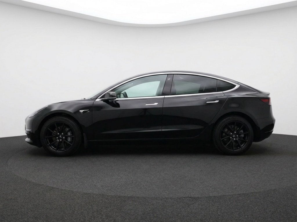 Tesla Model 3 Standerd RWD Plus 60 kWh Autopilot l Pano | Le, Auto's, Automaat, 238 pk, 0 cilinders, Stoelverwarming