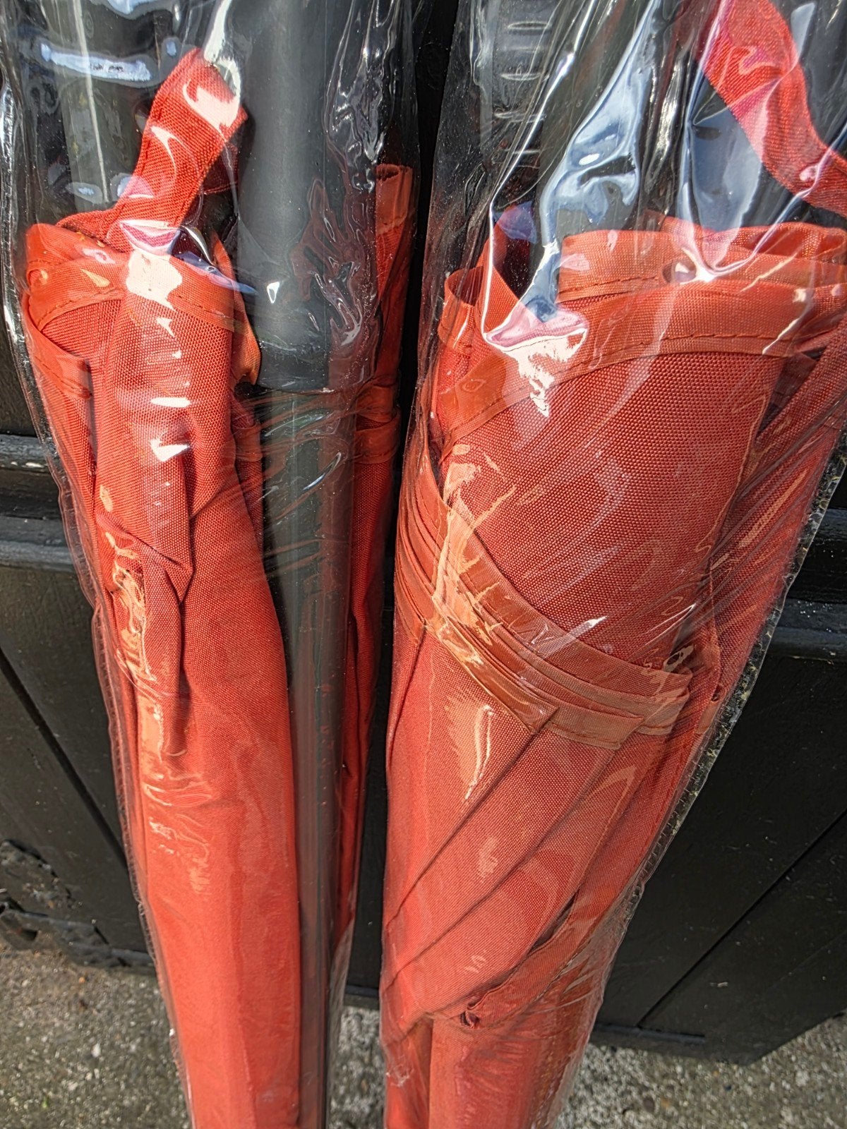 2 parasol terracotta kleur nieuw, Ophalen, Nieuw