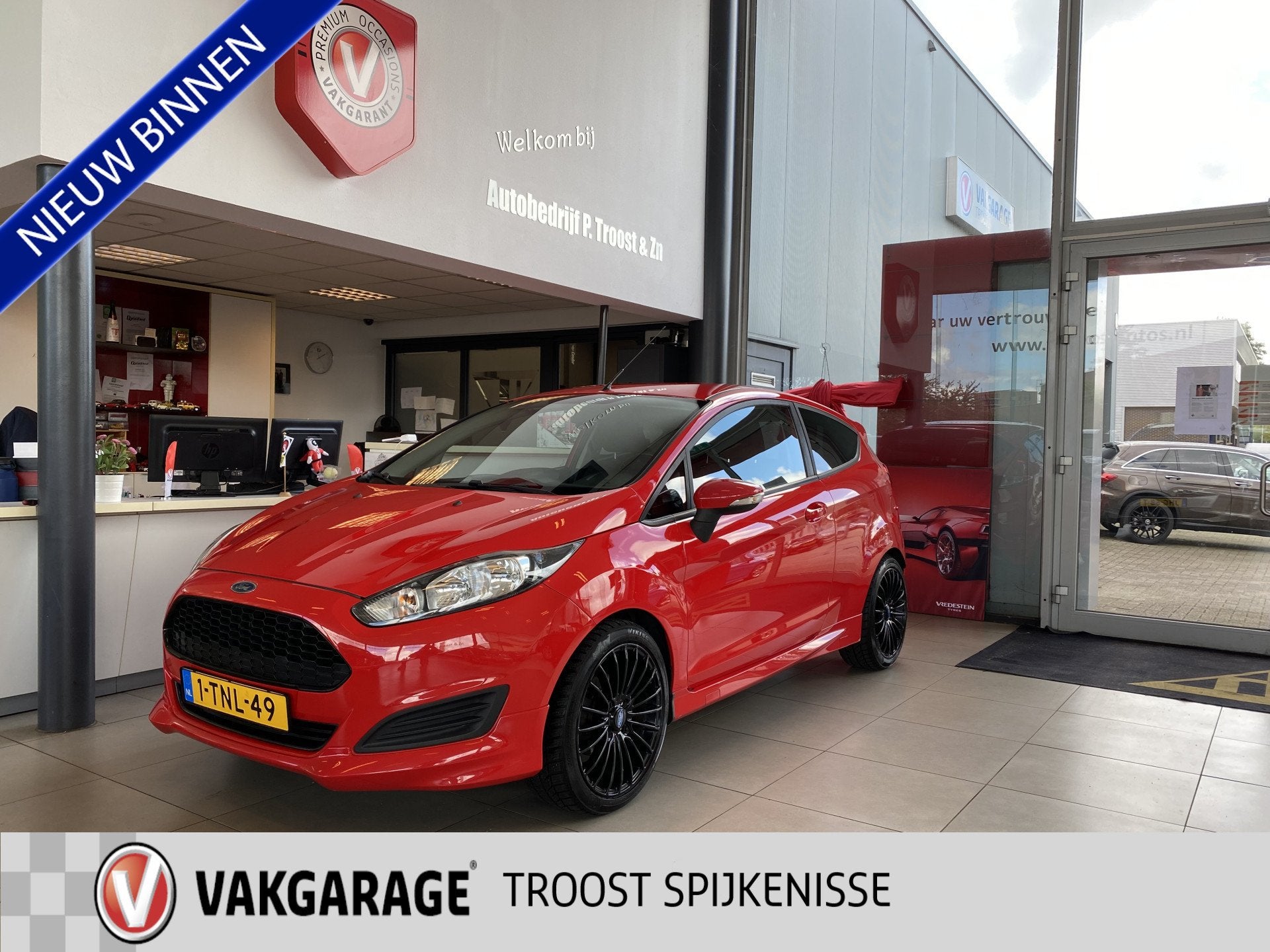 Ford Fiesta 1.0 EcoBoost Hot Hatch,Navigatie,Airco,Cruisecon, Voorwielaandrijving, Zwart, 23 km/l, Origineel Nederlands