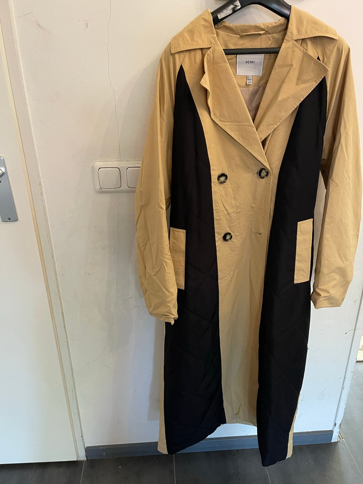 Ichi trenchcoat maat 36, Ophalen of Verzenden, Zo goed als nieuw, Maat 36 (S), Beige