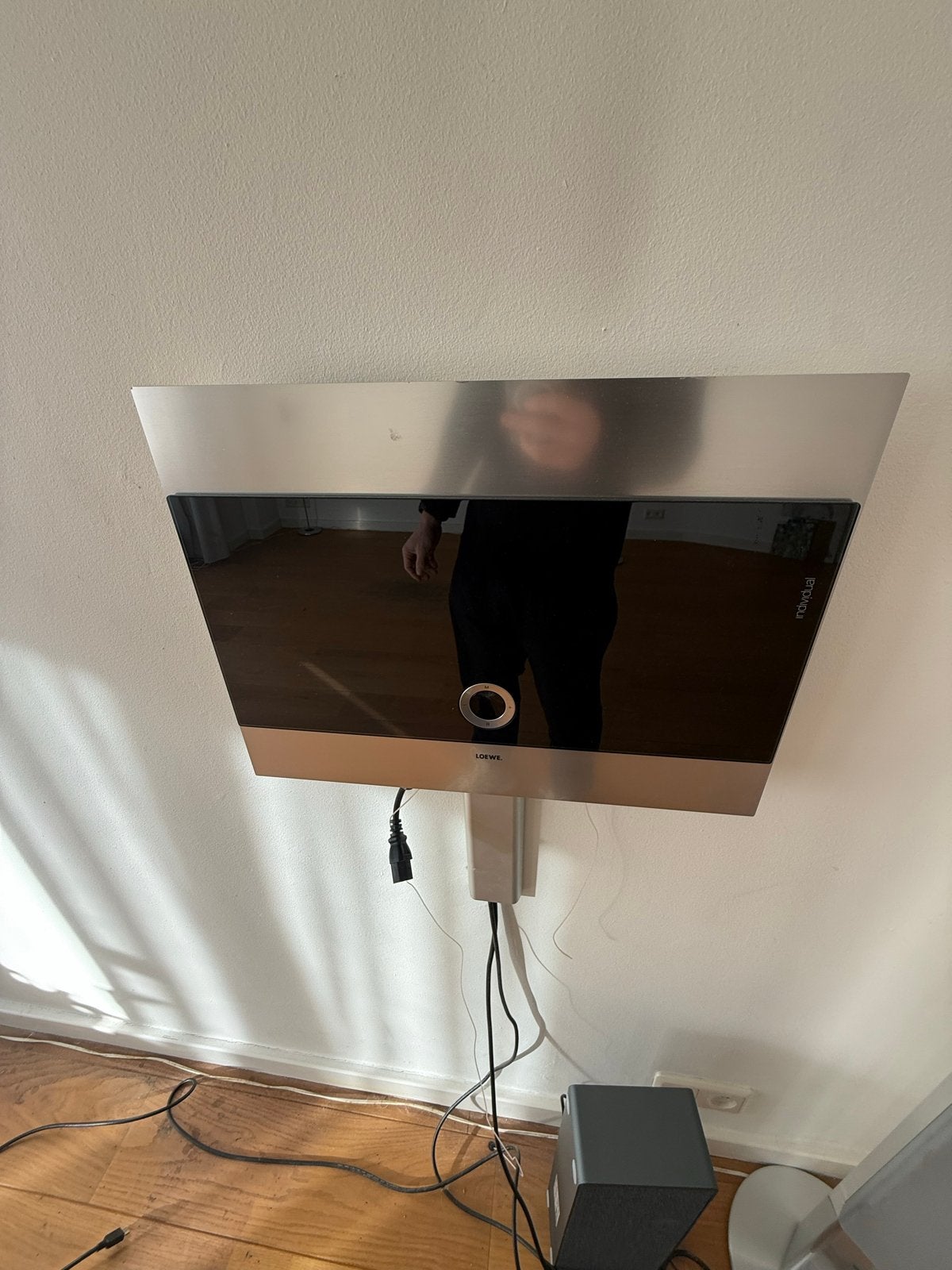 Loewe Klang s3 Smart Radio met vloerstandaard, Audio, Tv en Foto, Stereo speakers, WiFi, Ophalen of Verzenden, Zo goed als nieuw