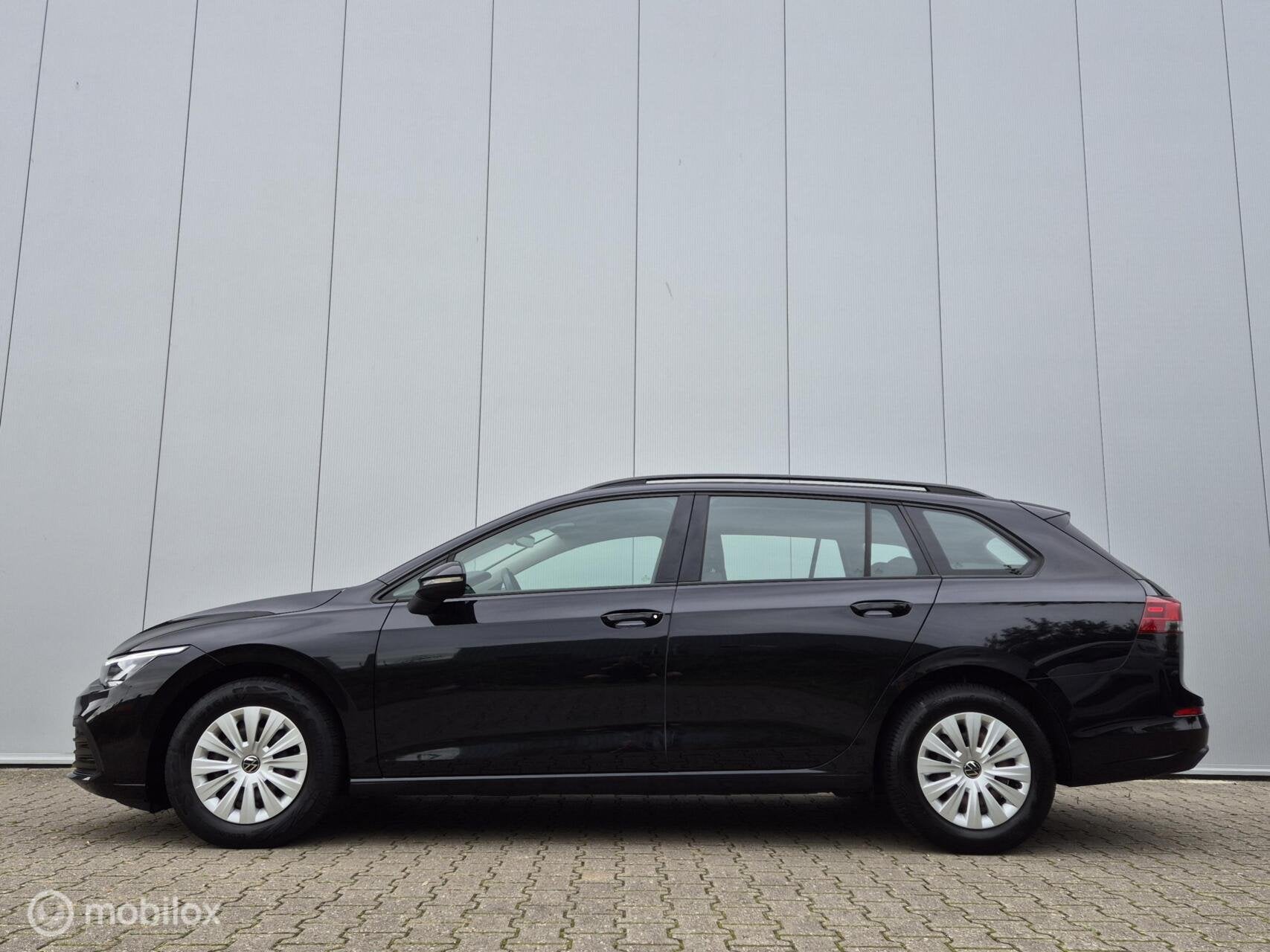 VOLKSWAGEN VARIANT 1.0 TSI/LED/CARPLAY/ADAPTIVE CRUISE/CLIMA, Voorwielaandrijving, Dealer onderhouden, Gebruikt, Euro 6