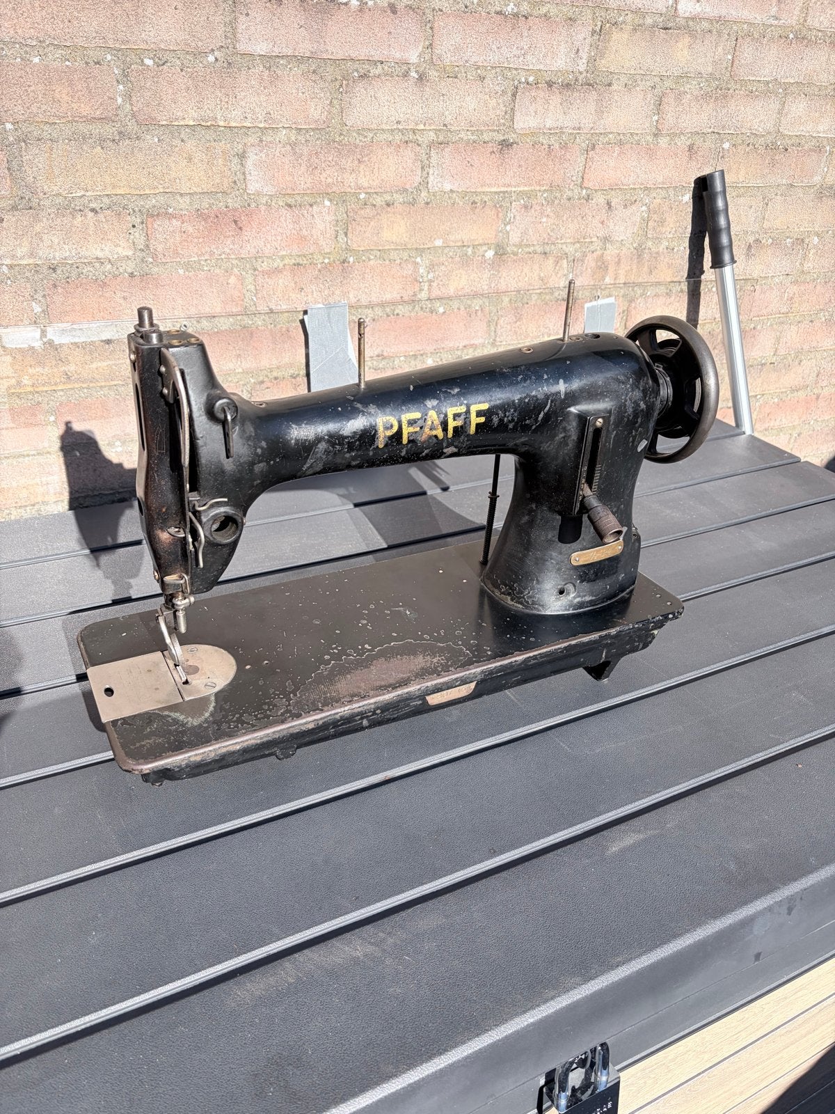 Antieke Pfaff Naaimachine - Decoratief of voor onderdelen, Ophalen of Verzenden