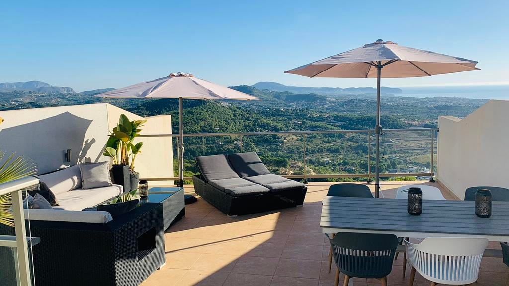 Prachtig huis met dakterras & zeezicht Calpe, Spanje, 188 m², Woonhuis, 3 kamers