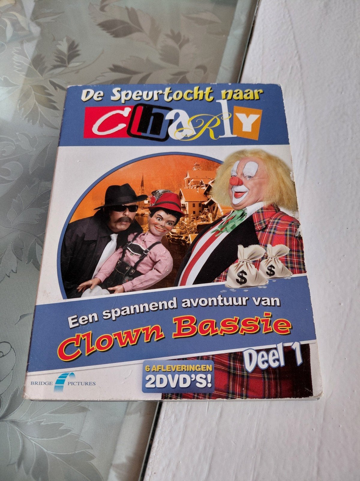 Clown Bassie (adriaan) speurtocht naar Charly deel 1 dvd., Gebruikt, Alle leeftijden, Tv-serie, Ophalen of Verzenden