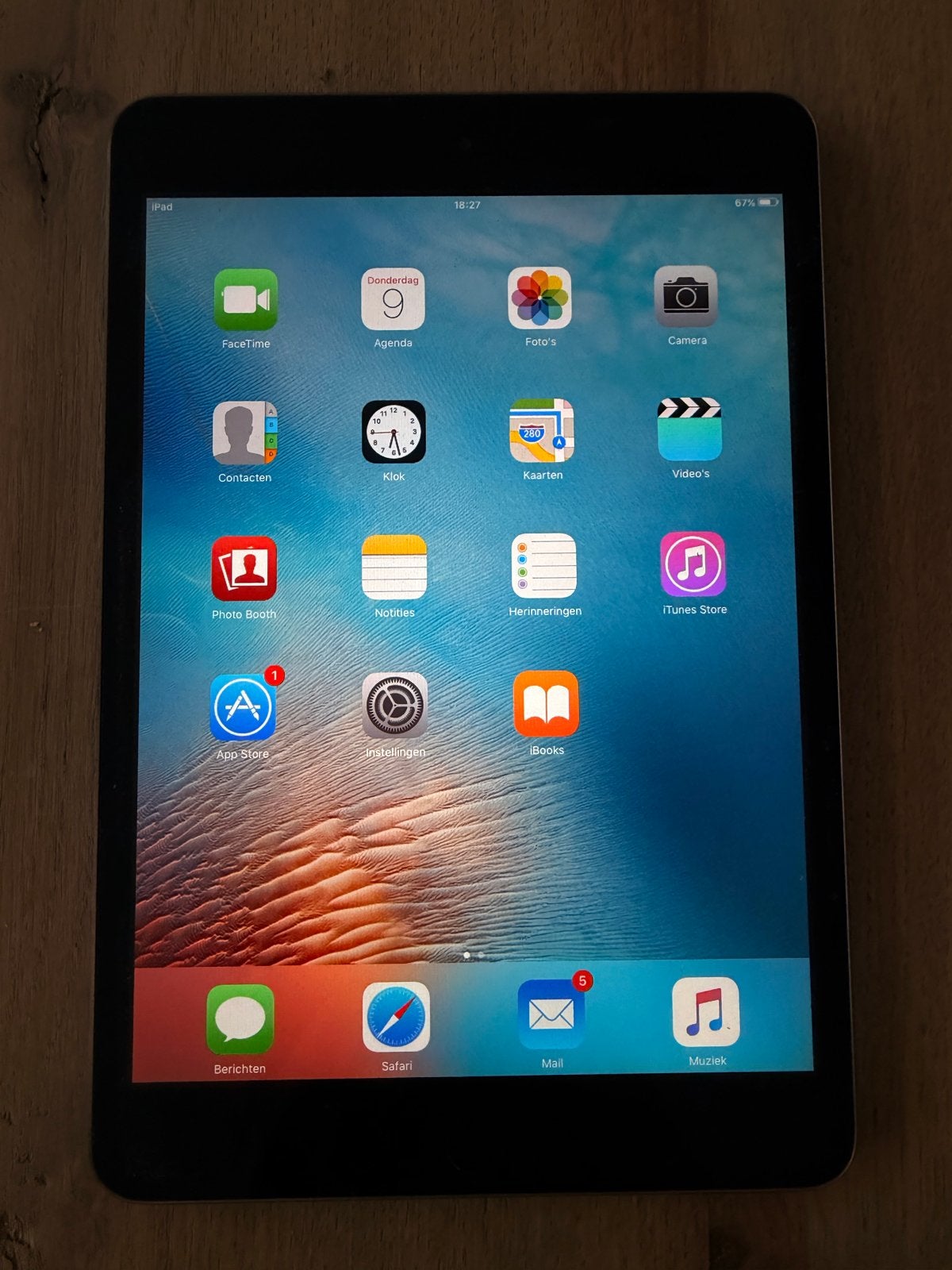 Apple iPad mini