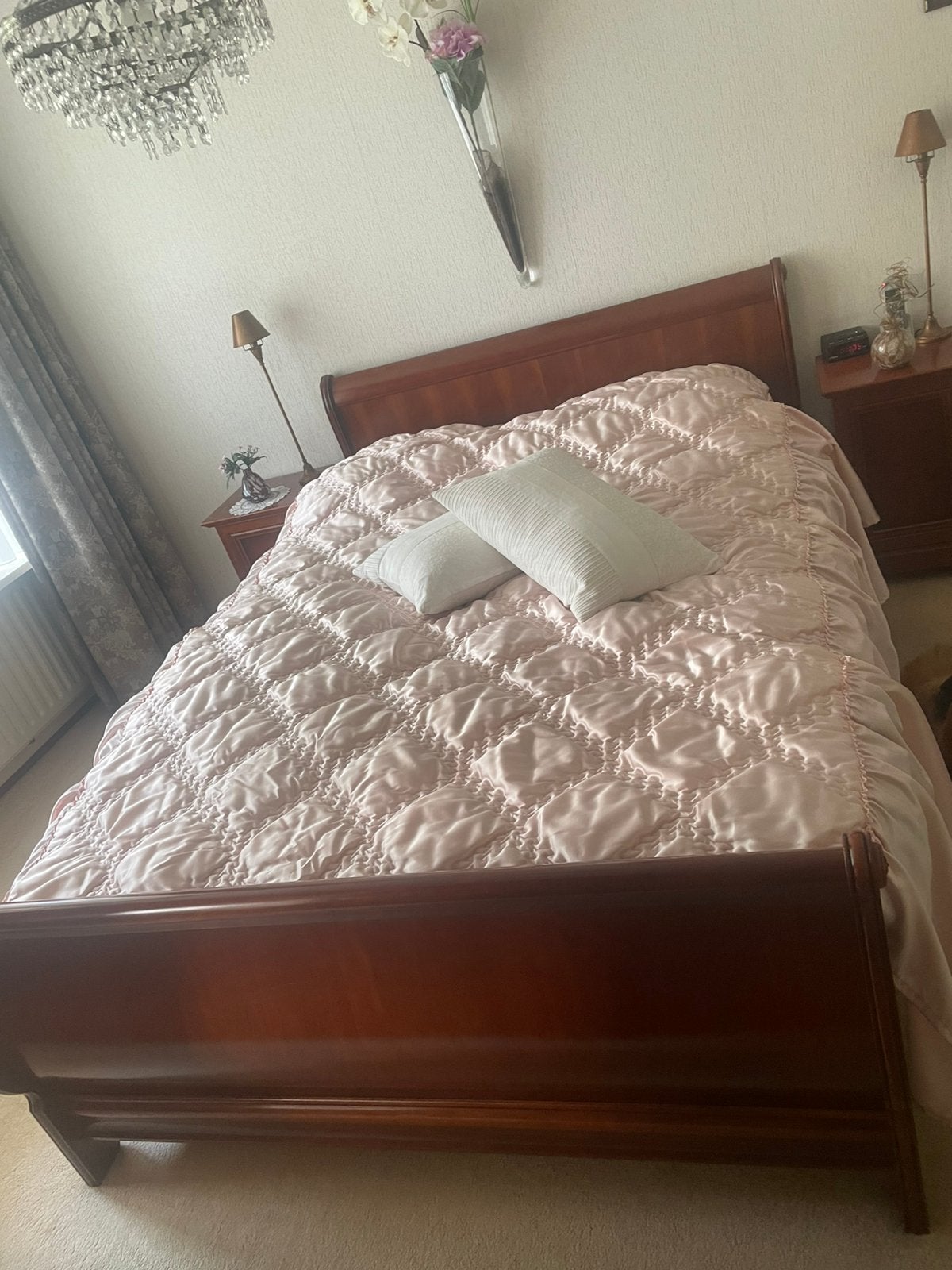 Bed , kast, nachtkastje. Commode, Ophalen, Zo goed als nieuw, Tweepersoons