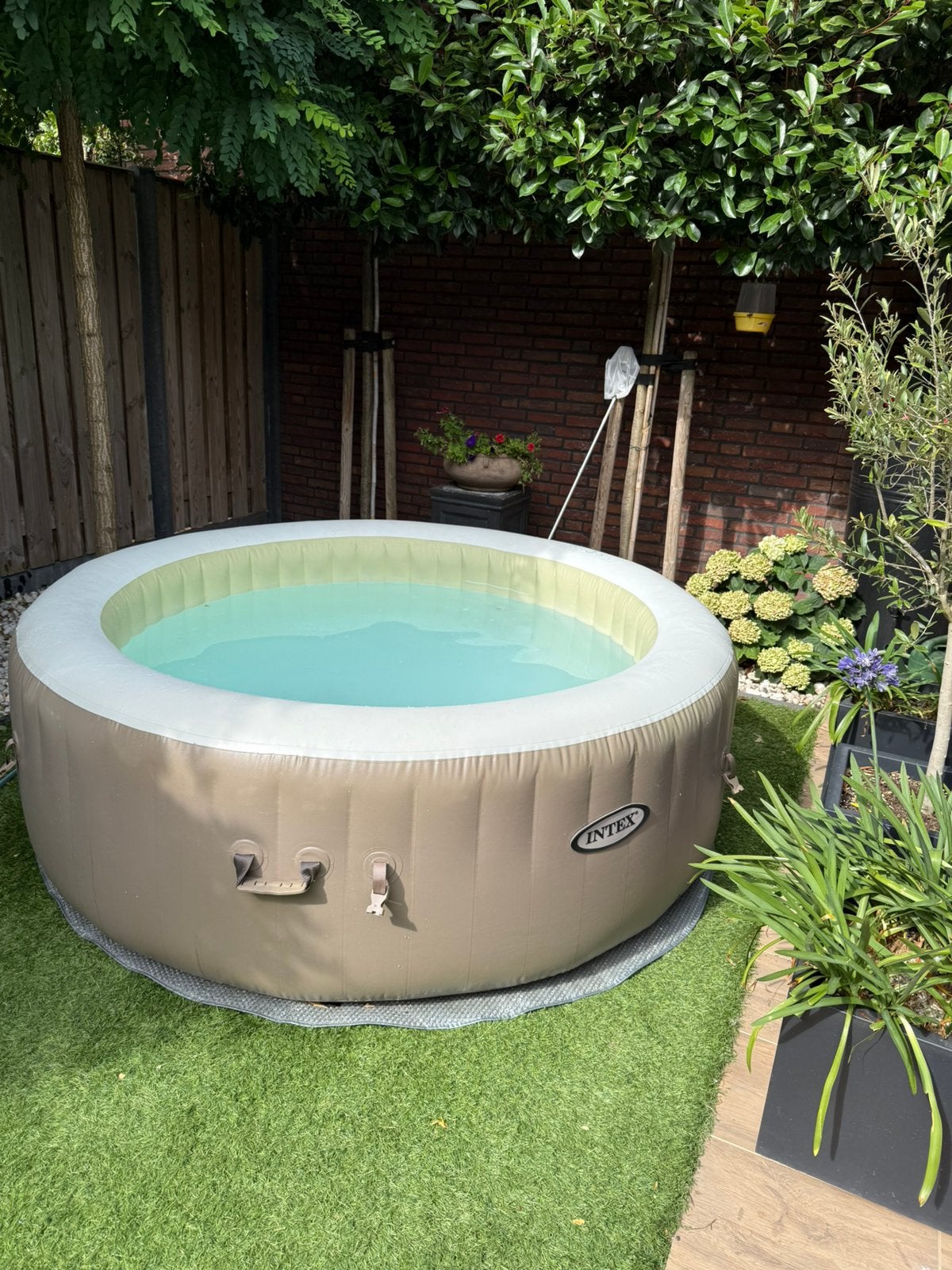 Intex Pure Spa SB-H20, Ophalen, Gebruikt, Filter, Opblaasbaar