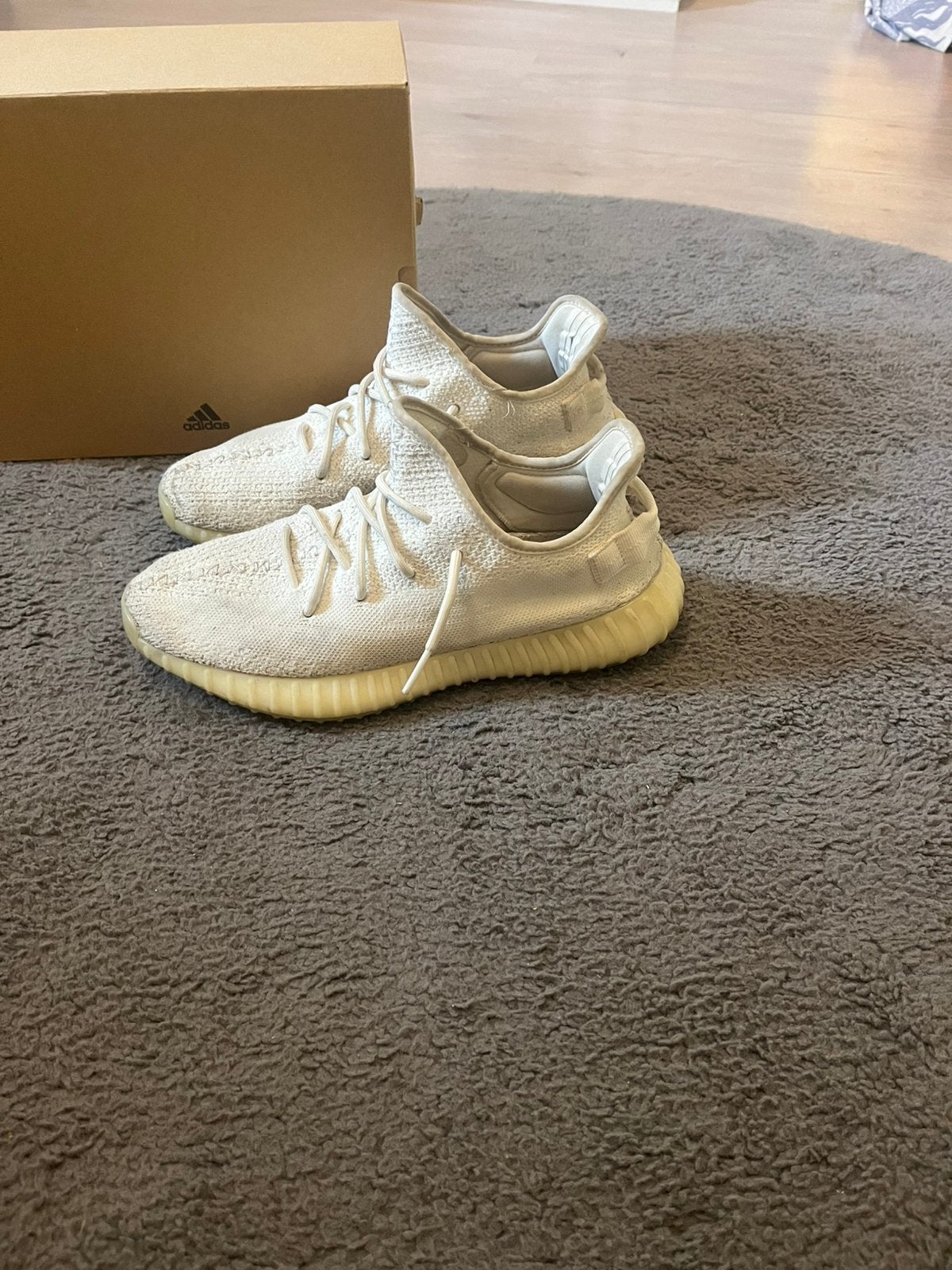 Yeezy 350 cream white triple white, Kleding | Heren, Schoenen, Ophalen of Verzenden, Zo goed als nieuw, Wit