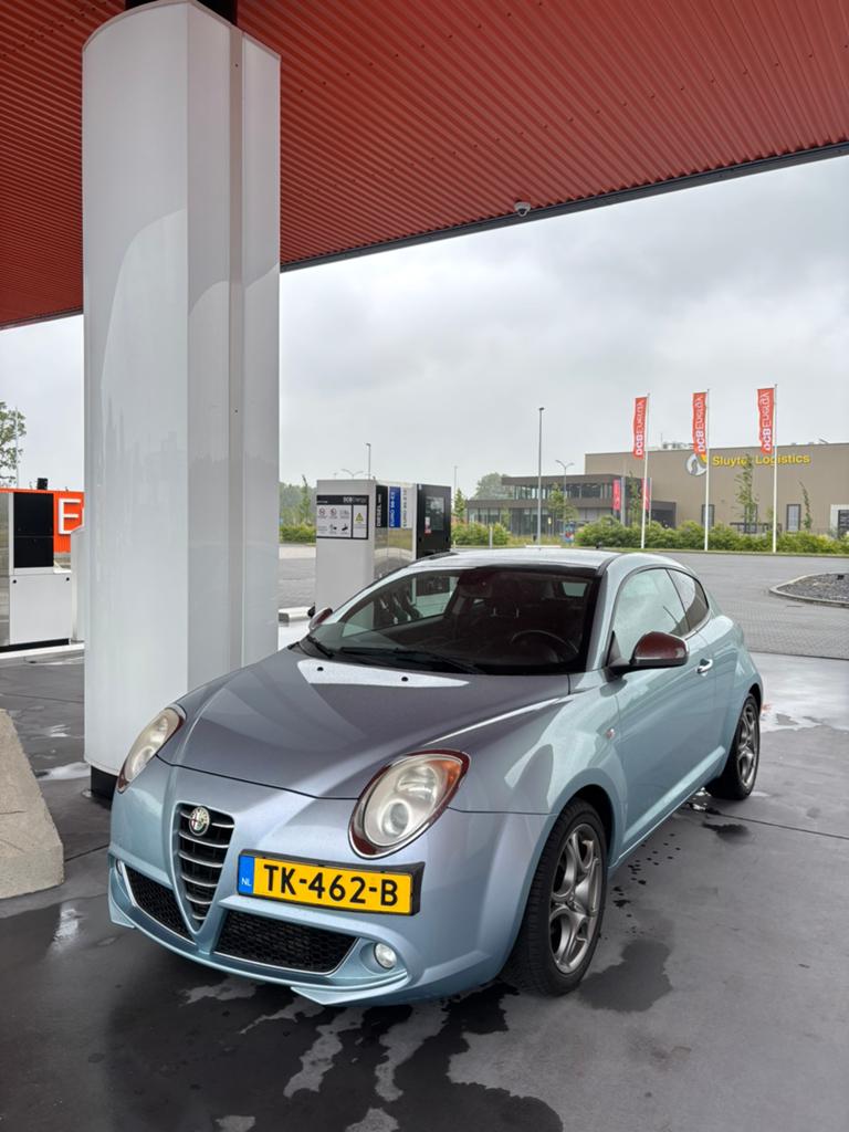 Alfa Romeo MiTo 1.4 Turbo, Auto's, Alfa Romeo, Voorwielaandrijving, 4 cilinders, Parkeersensor, 49 €/maand