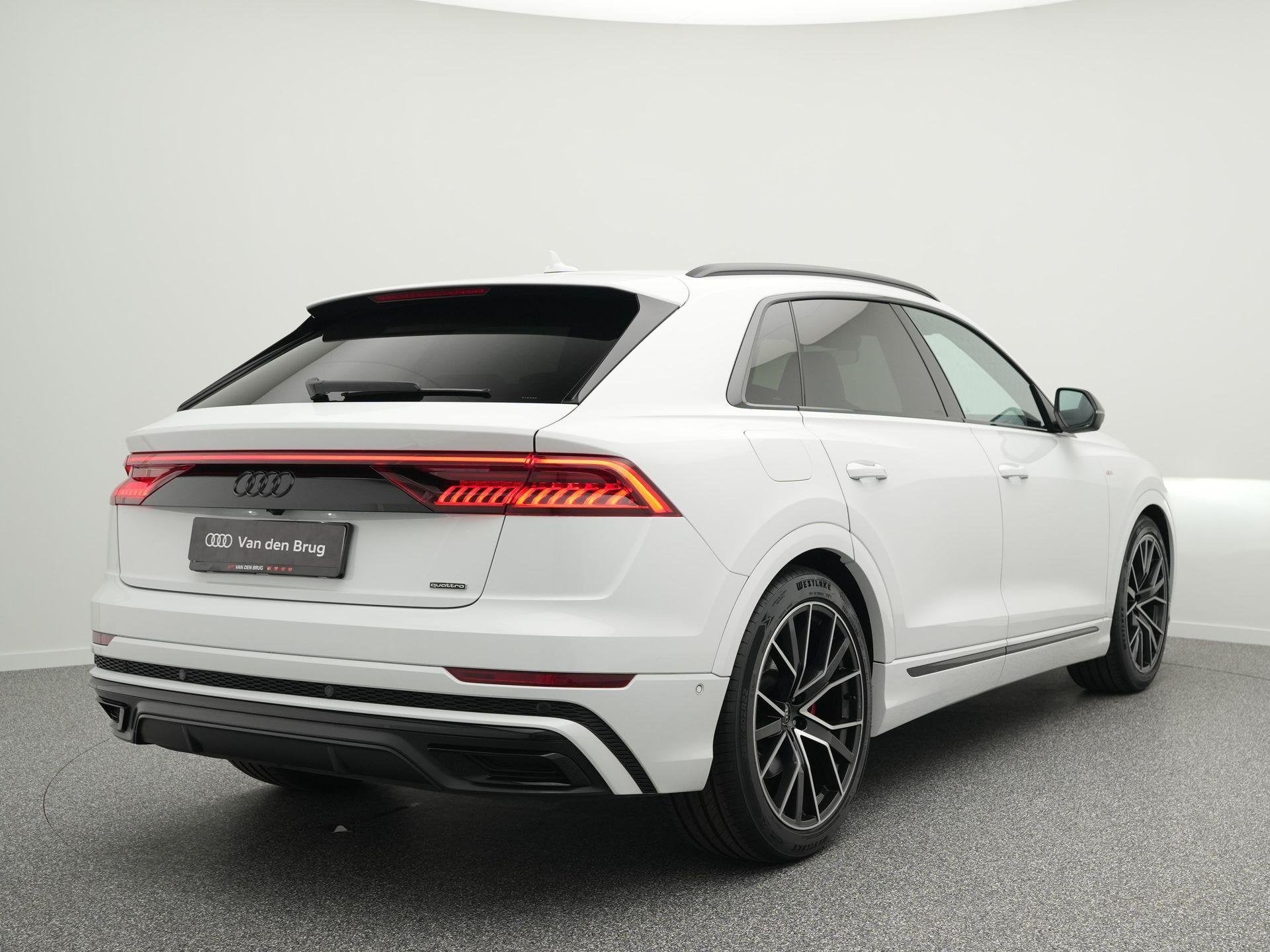 Audi Q8 60 TFSI e 464 PK Quattro S-Line | Matrix-LED | B&O |, Automaat, Gebruikt, 2995 cc, 462 pk