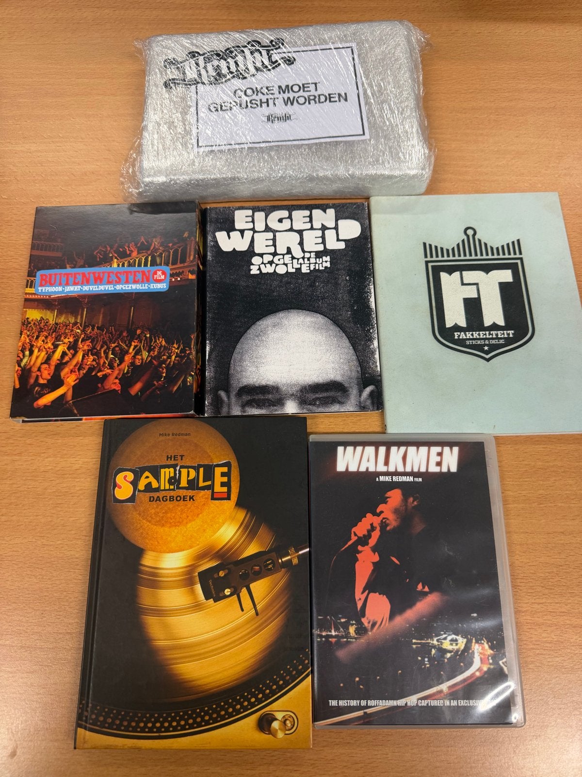 Grote collectie Nederlandse Hiphop CD's (ca. 100 stuks), Cd's en Dvd's, Cd's | Hiphop en Rap, Ophalen of Verzenden, Gebruikt, Verzamelalbum