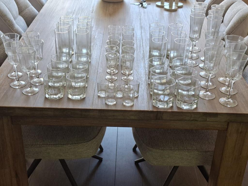 Luminarc Glasservies, Verzamelen, Glas en Borrelglaasjes, Ophalen, Zo goed als nieuw, Overige typen