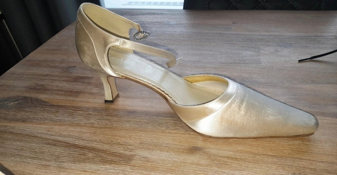 Bruidsschoenen maat 41 Rainbow Club, Kleding | Dames, Schoenen, Rainbow, Schoenen met lage hakken, Wit, Ophalen of Verzenden