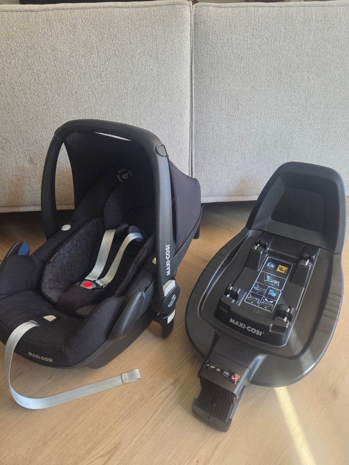 Maxi-Cosi Pebble Pro I-Size met Familyfix3 base, Ophalen, Zijbescherming, Zo goed als nieuw, Isofix