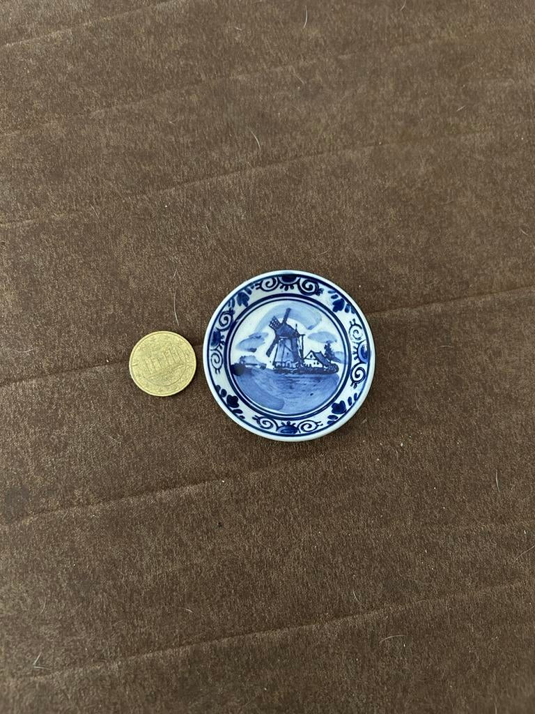 Delfts blauw miniatuurbordje met molen, Antiek en Kunst, Ophalen of Verzenden