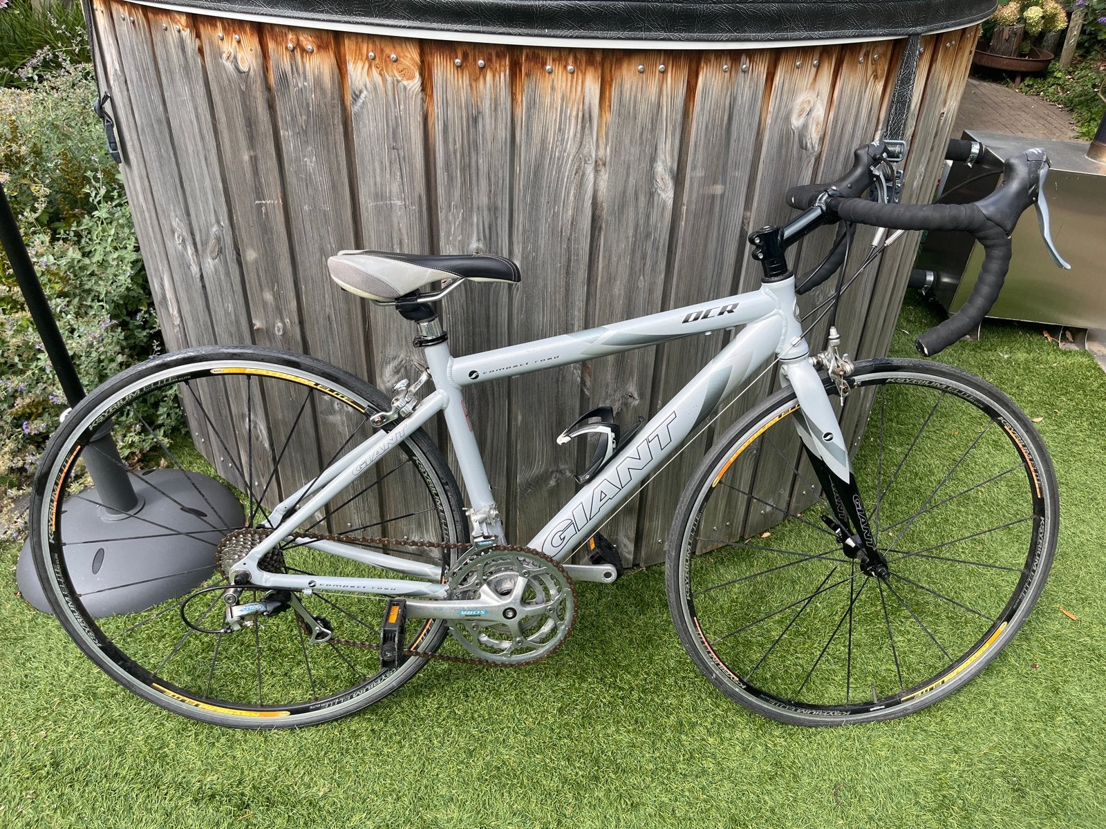 Giant racefiets voor kind - banden aan vervanging toe, Fietsen en Brommers, Fietsen | Racefietsen, Ophalen, Gebruikt, Heren, Aluminium