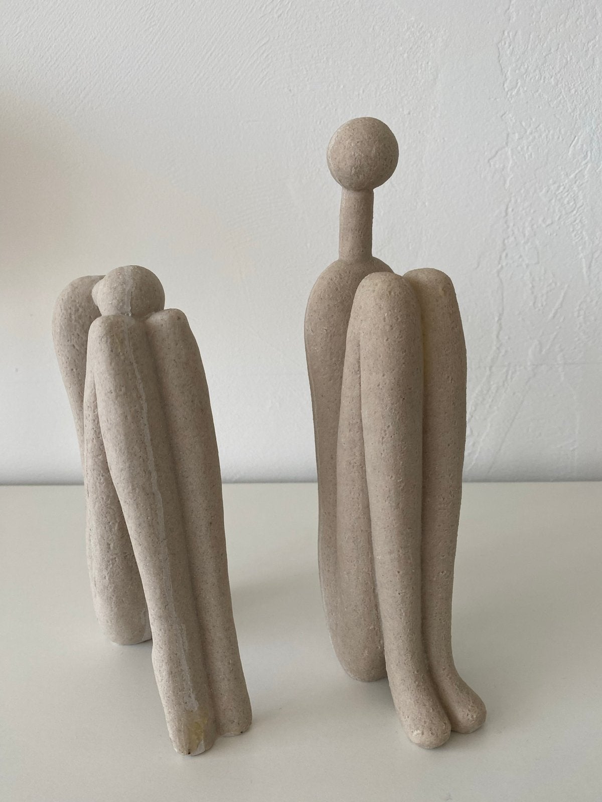Leuke beeldjes / boekensteunen, Antiek en Kunst, Ophalen, Minder dan 20 cm, Steen of Keramiek, Beeld