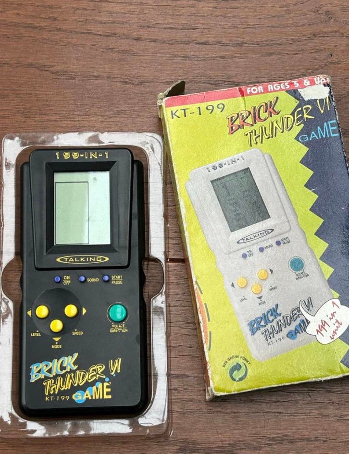 Brick Thunder VI KT-199 Retro Handheld Game 199-in-1, Spelcomputers en Games, Ophalen of Verzenden, Overige merken, Gebruikt