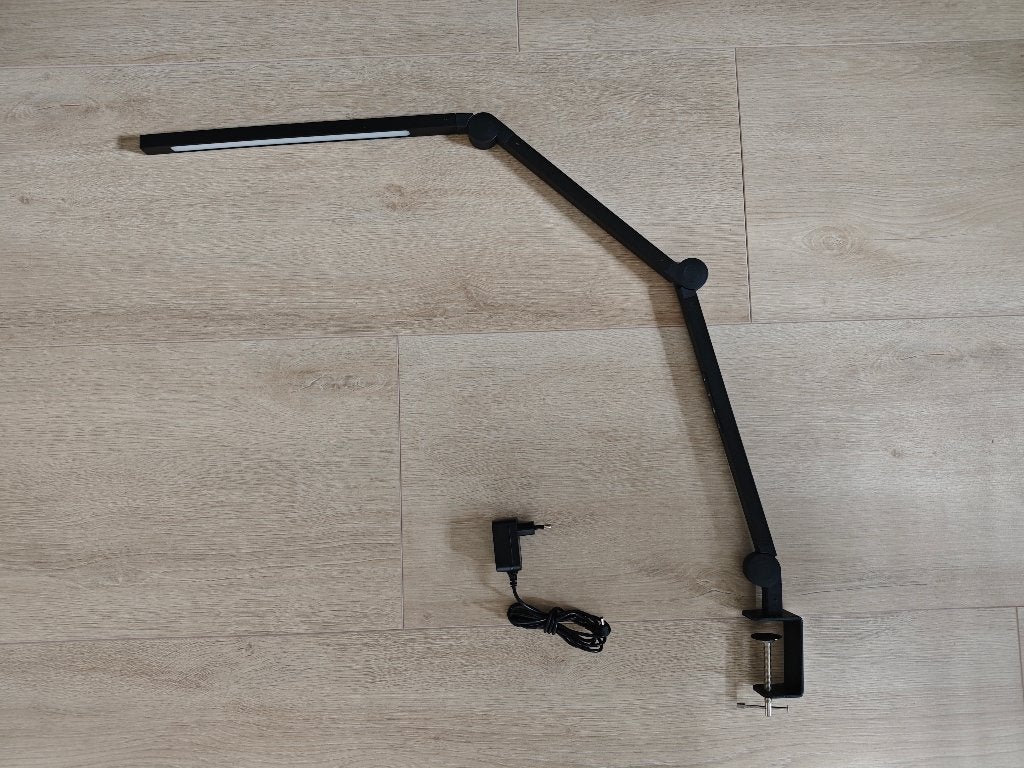 LED Bureaulamp met tafelklem, Ophalen of Verzenden