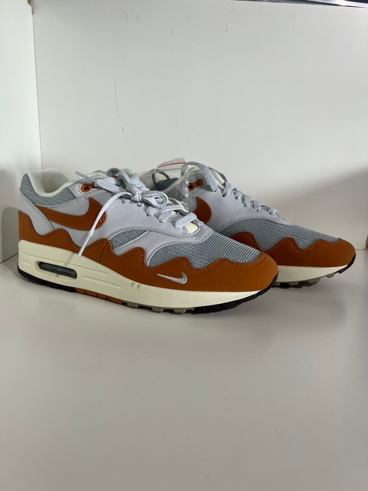 Nike Air Max 1 Patta Monarch (with bracelet), Overige kleuren, ., Nieuw, Ophalen of Verzenden