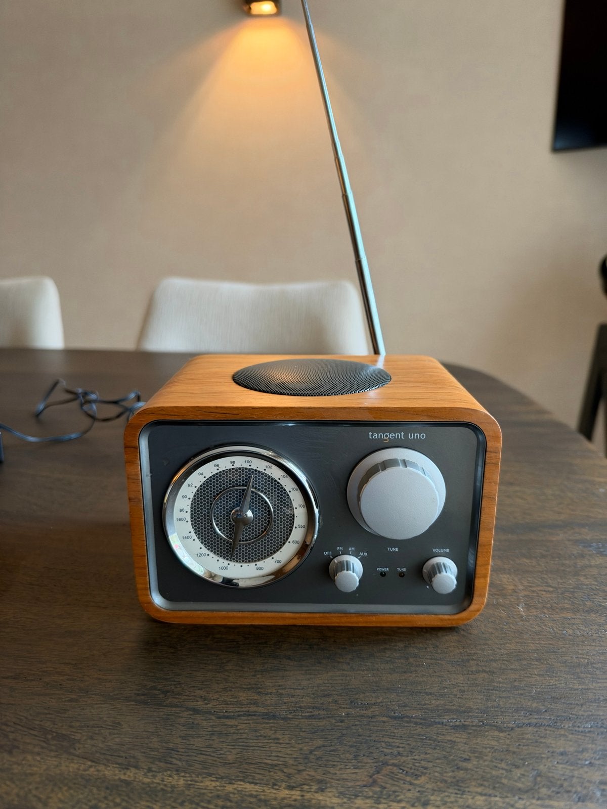 Tangent Uno Radio - Stijlvolle AM/FM Radio, Ophalen of Verzenden, Zo goed als nieuw, Radio
