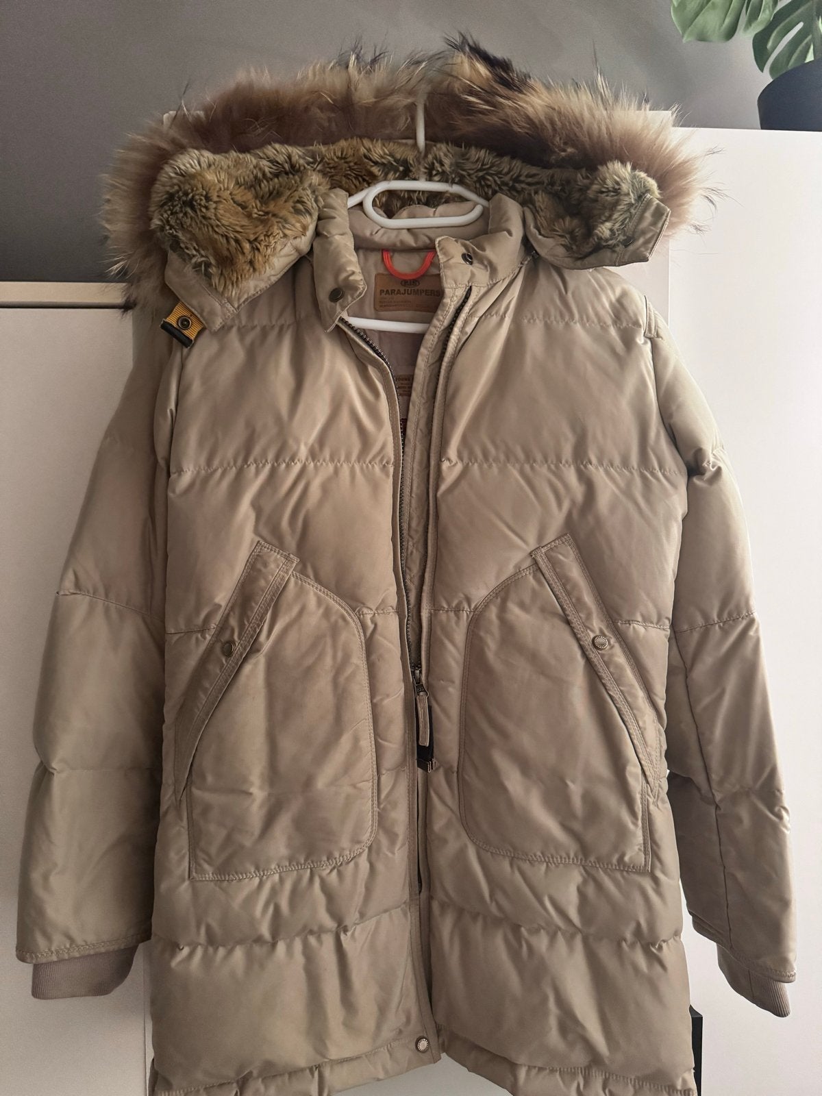Parajumpers Masterpiece Series donsjas met bontkraag, Kleding | Dames, Ophalen, Gedragen, Maat 34 (XS) of kleiner, Beige