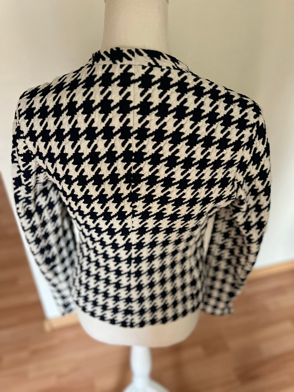 Vanilia Vestje Maat 36 - Zwart/Wit Pied-de-Poule, Kleding | Dames, Truien en Vesten, Ophalen of Verzenden, Gedragen, Maat 36 (S)