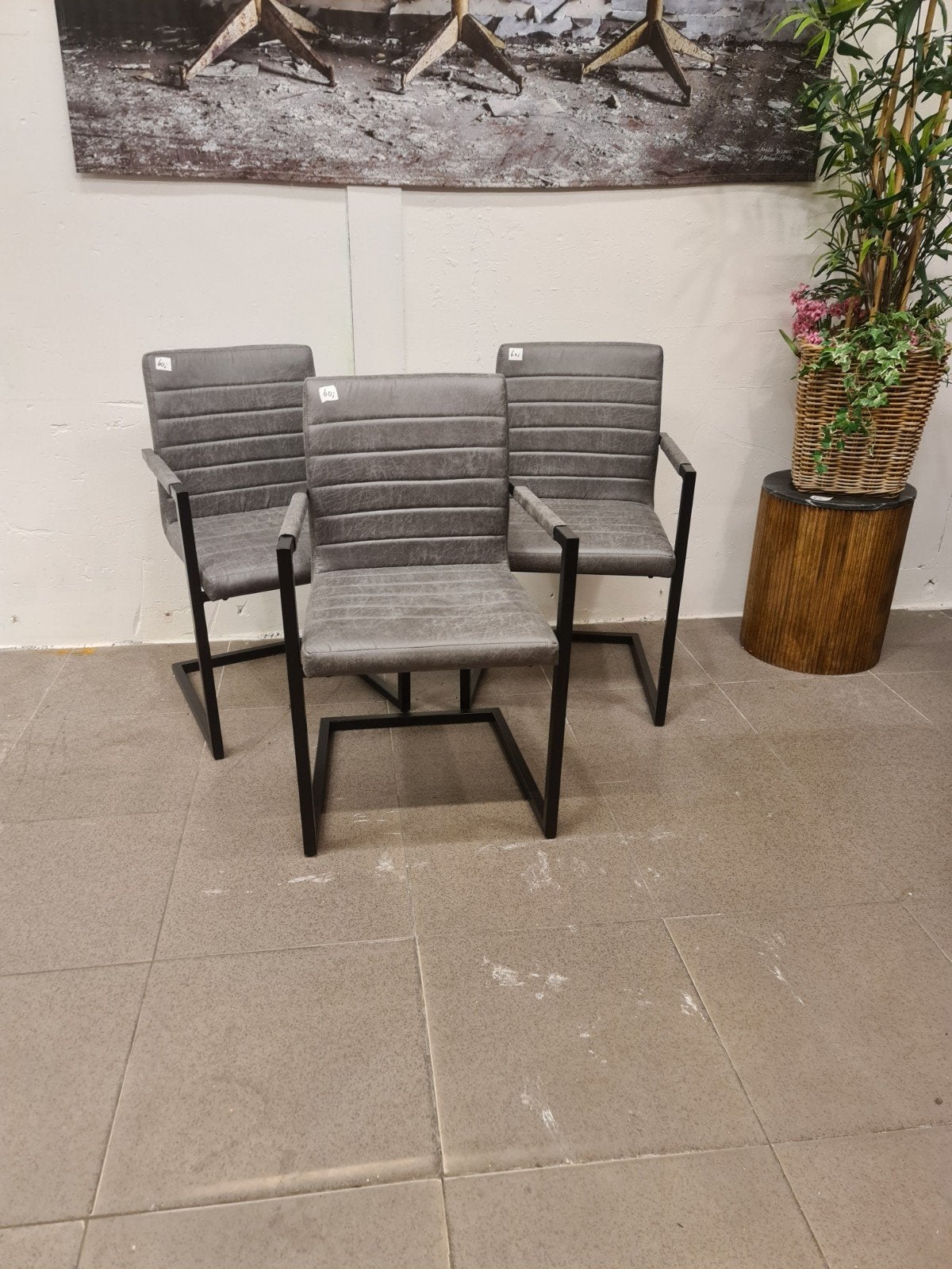 Nieuwe set van 3 eetkamerstoelen leer microvezel grijs €120, Ophalen, Industrieel landelijk barok brocante koloniaal boheems vintage