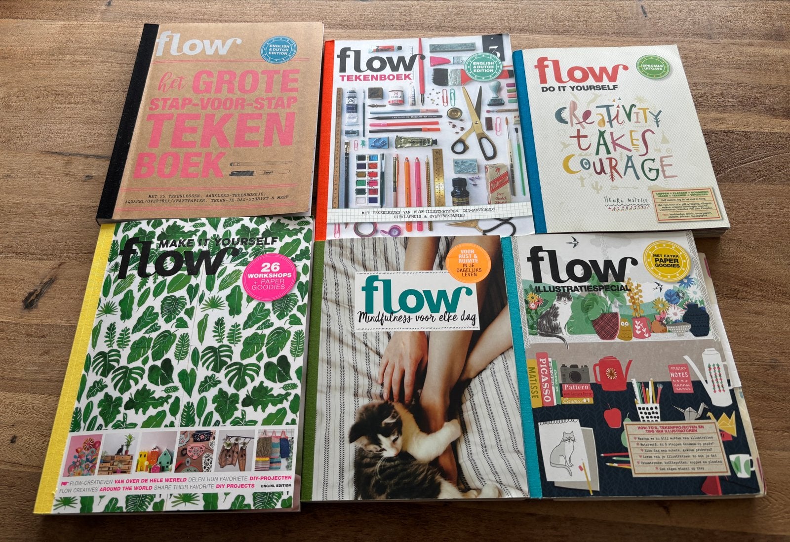 Flow Tijdschriften en Tekenboeken - Diverse Edities, Verzenden, Gelezen, Overige typen