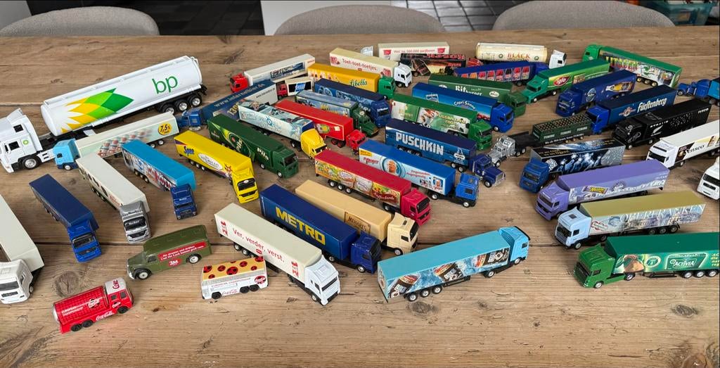 Collectie miniatuur vrachtwagens, Hobby en Vrije tijd, Ophalen of Verzenden, Gebruikt, Overige merken