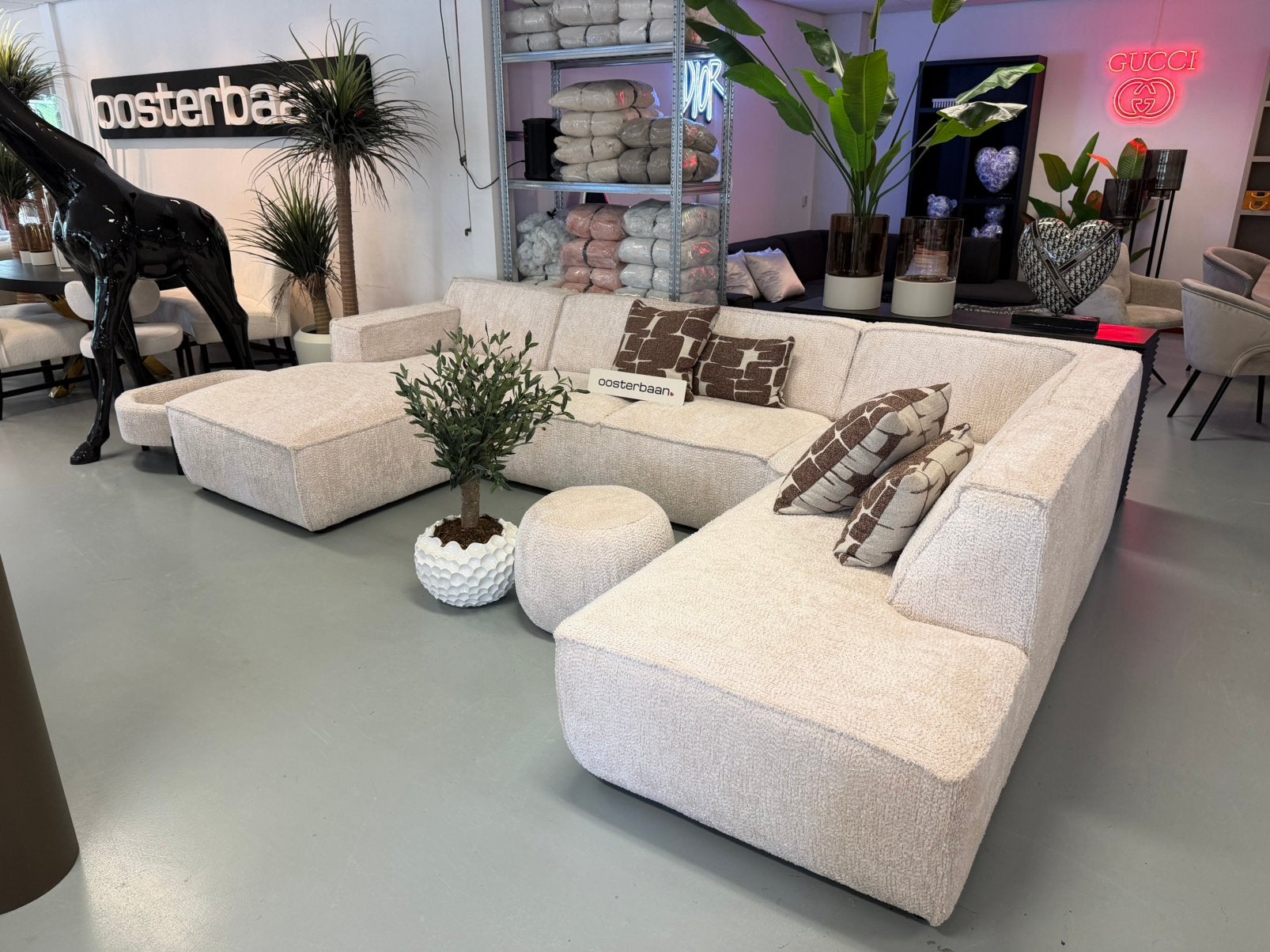 Luxe Velvet Teddy U-bank Richard 190x370x250cm NIEUW Uniek, Huis en Inrichting, Banken | Bankstellen, Info@oosterbaanwonen.nl