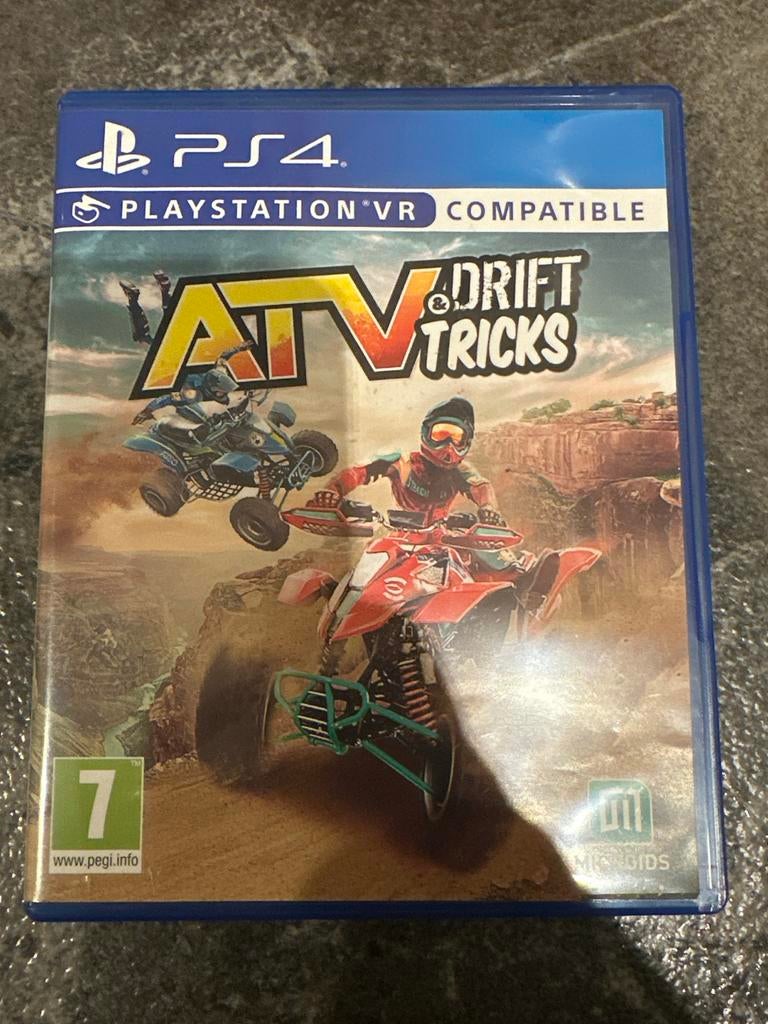 ATV Drift & Tricks PS4 - Race en Stunt Game, Gebruikt, 1 speler, Racen en Vliegen, Virtual Reality
