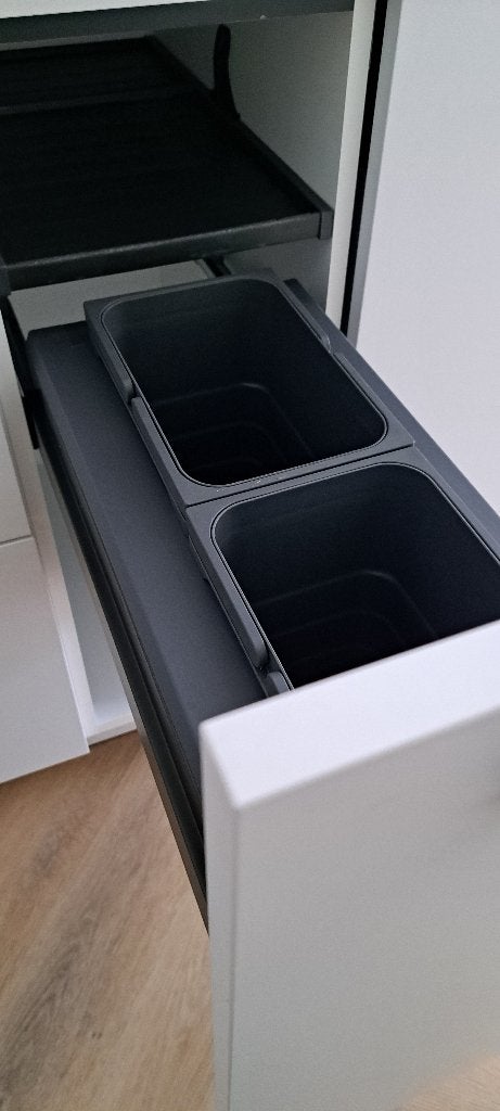 Foto 3 van Inbouw prullenbak/afvalemmersysteem