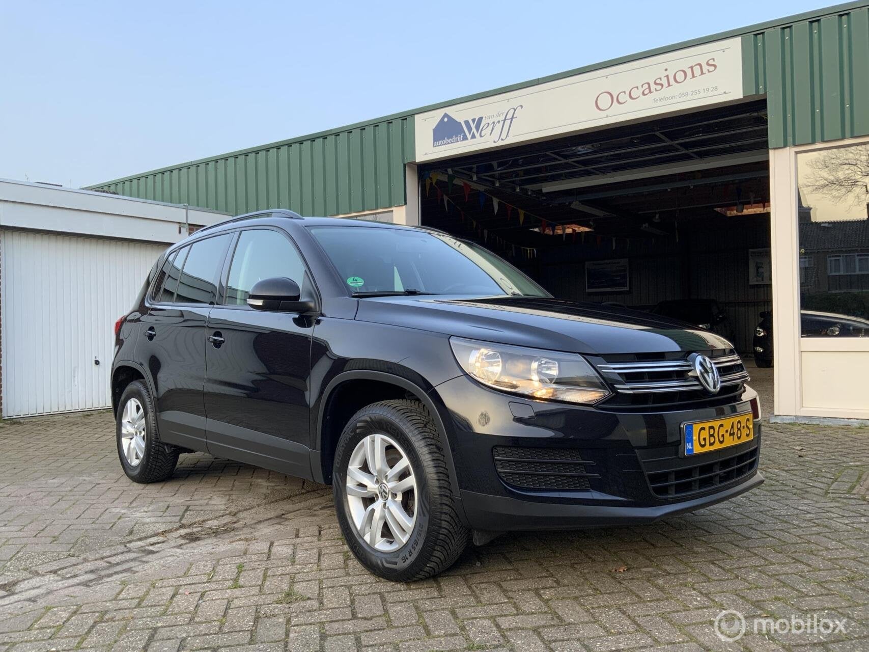 Volkswagen Tiguan 1.4 TSI,Cruise,Nav,Stoelverw,Pan.dak,Camer, Auto's, Voorwielaandrijving, Euro 5, Gebruikt, Zwart