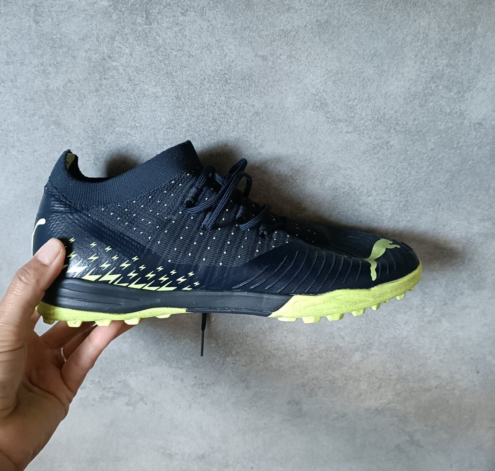 voetbalschoenen Puma maat 43, Sport en Fitness, Maat XL, Schoenen, Ophalen of Verzenden, Zo goed als nieuw