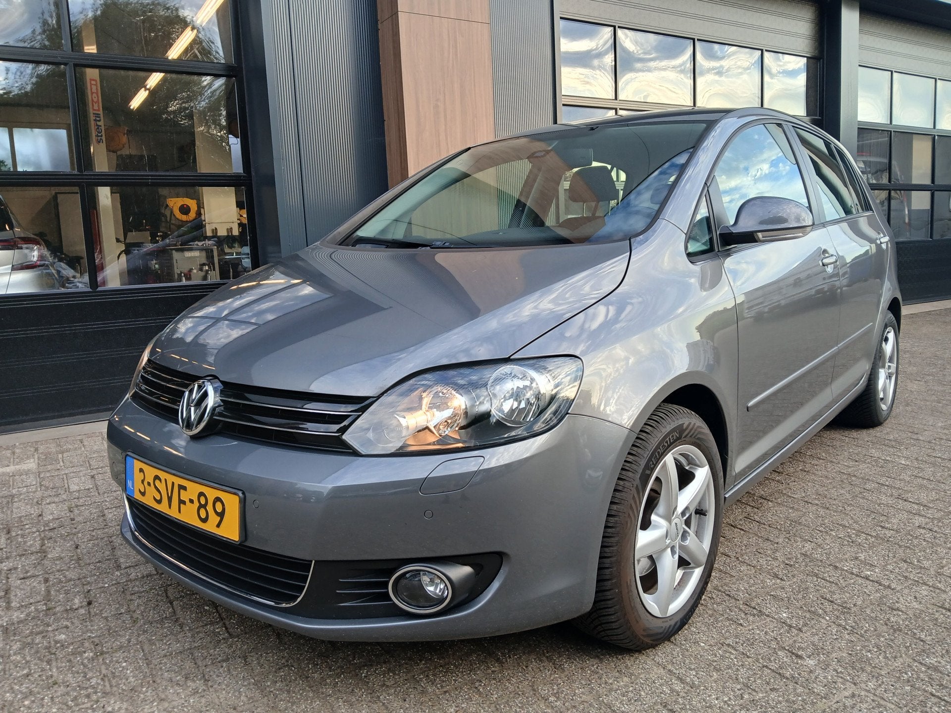 Volkswagen Golf Plus 1.2 TSI Highline / trekhaak / all seaso, Euro 5, 1300 kg, Gebruikt, 4 cilinders