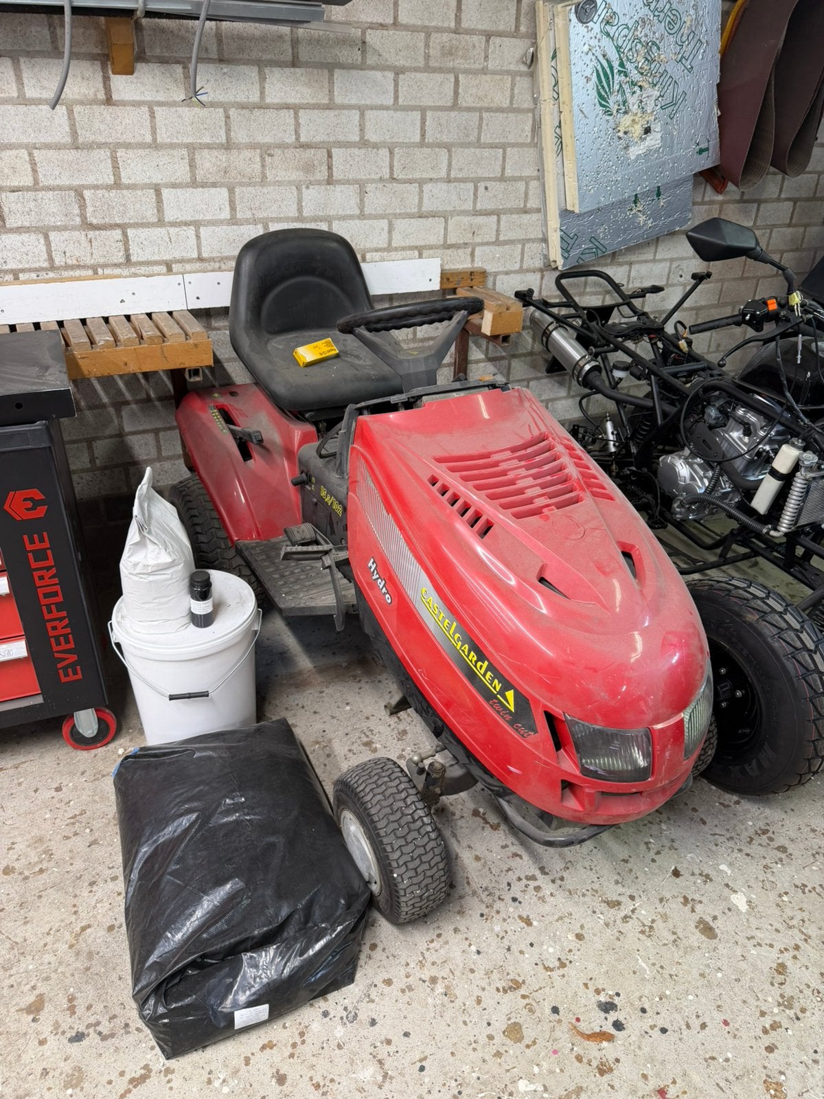 Zitmaier castle garden hydro reid niet, Ophalen, Zo goed als nieuw, 50 cm of meer