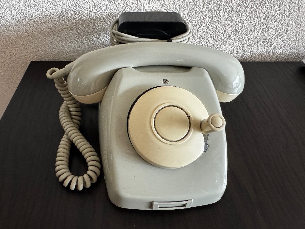 Zeldzame Vintage PTT T65 LB Telefoon met Sling, Telecommunicatie, Vaste telefoons | Niet Draadloos, Ophalen of Verzenden, Gebruikt