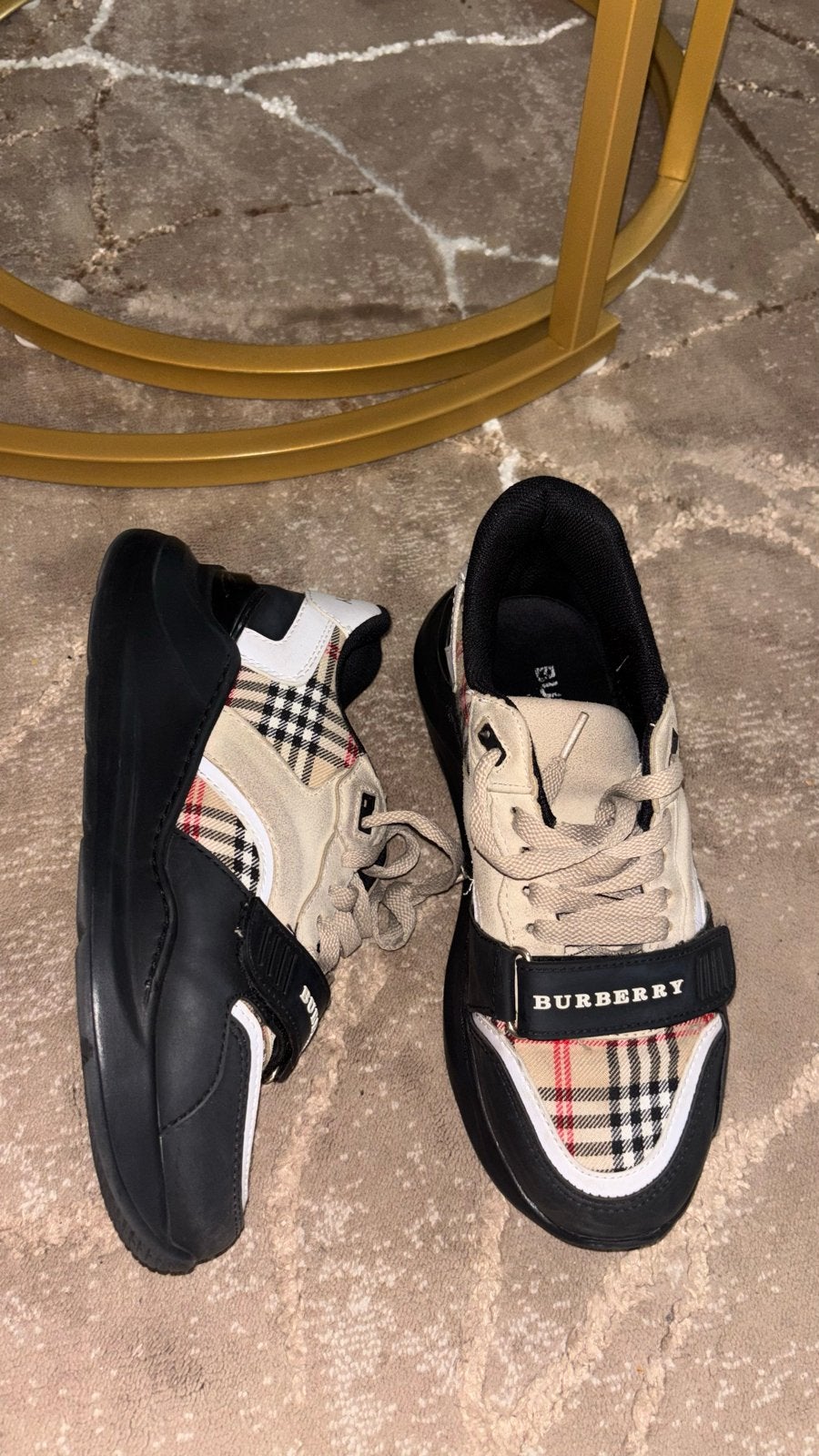 Burberry Sneakers Maat 38, Verzenden, Zo goed als nieuw, Overige kleuren, Sneakers of Gympen