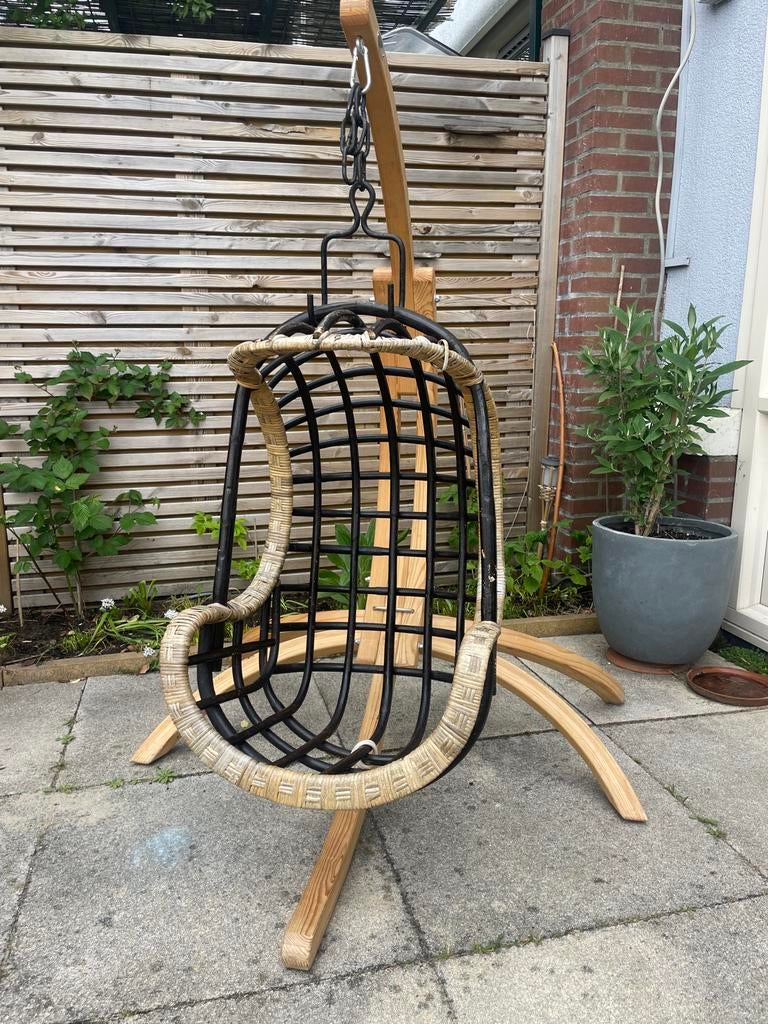 Hangstoel met standaard - Rotan en Hout, Ophalen, Zo goed als nieuw, Hout