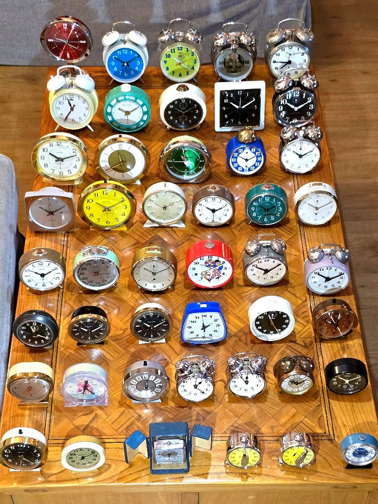 Vintage Wekkers verzameling, Ophalen